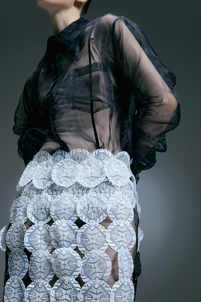 PIECES WITH TRADITIONAL GEOMETRIES